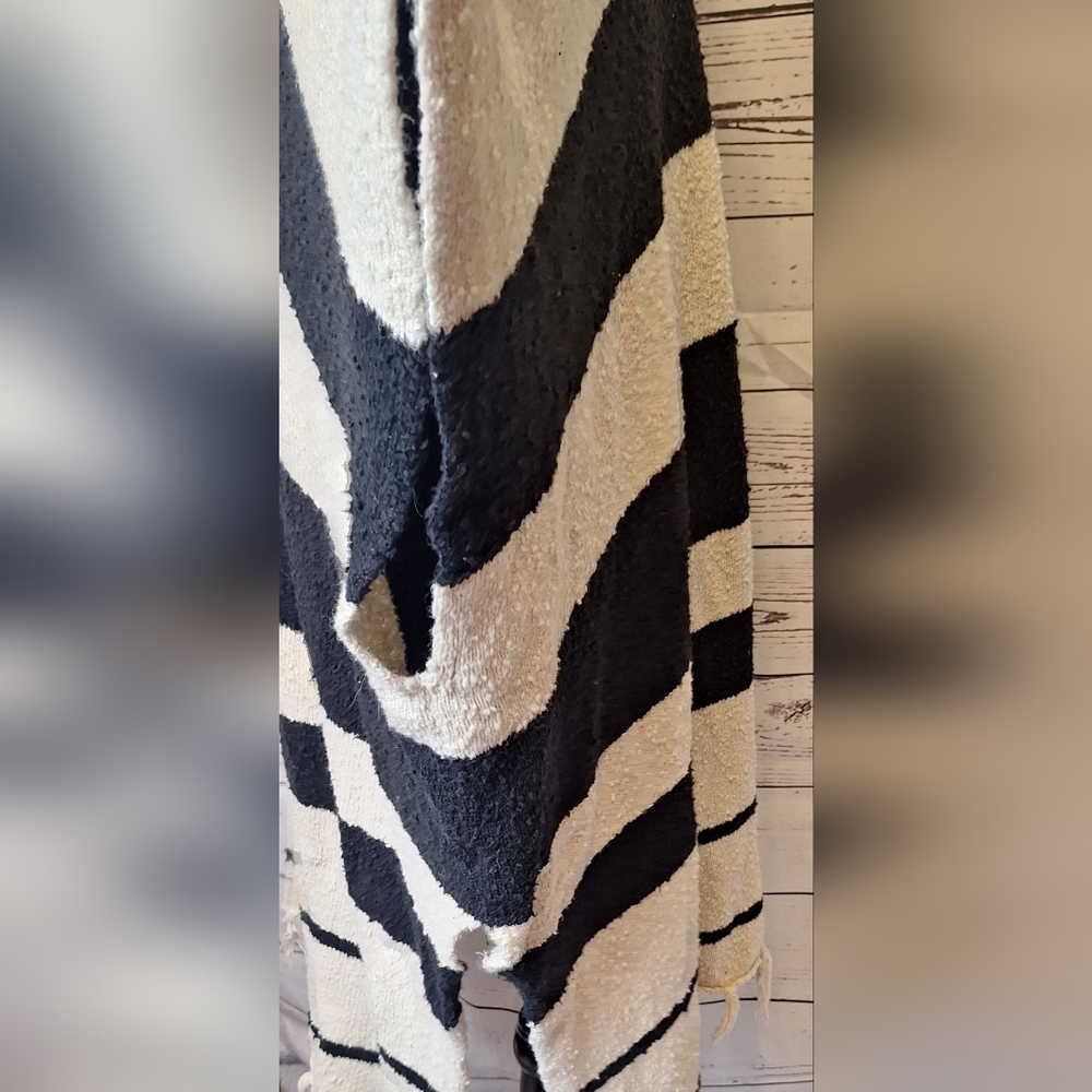 By Together Black & Cream Striped Nubby Fringed Poncho Sz.M/ L #1550 - Picture 3 of 8